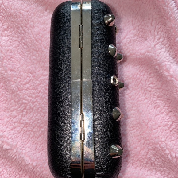 Aldo Black Leather Hand Purse - Picture 3 of 6